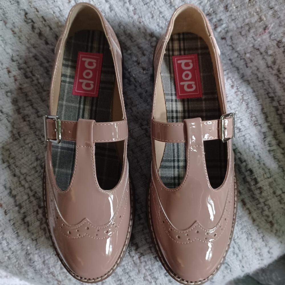 BNIB Pop Brand Womens Tatum Wing Tip Mary Jane’s Dusty Rose Patent Leather Sz9 - Picture 3 of 14